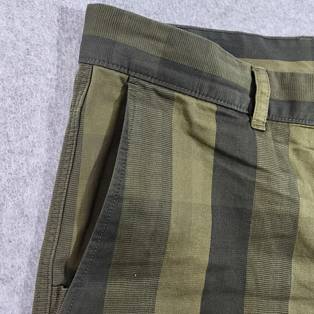The‎ North Face Narrows Shorts Men 34x10 Green Striped Outdoor Hiking Gorpcore